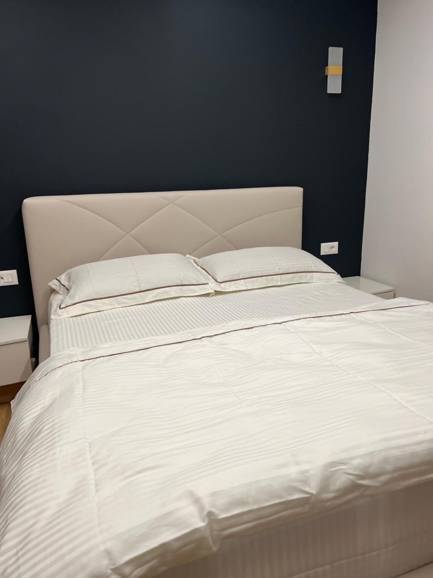 Port View Apartment 1 Дуррес Экстерьер фото